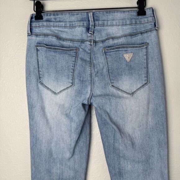 Guess Sienna curvy fit medium rise curvy skinny distressed jeans 27 - Picture 8 of 13
